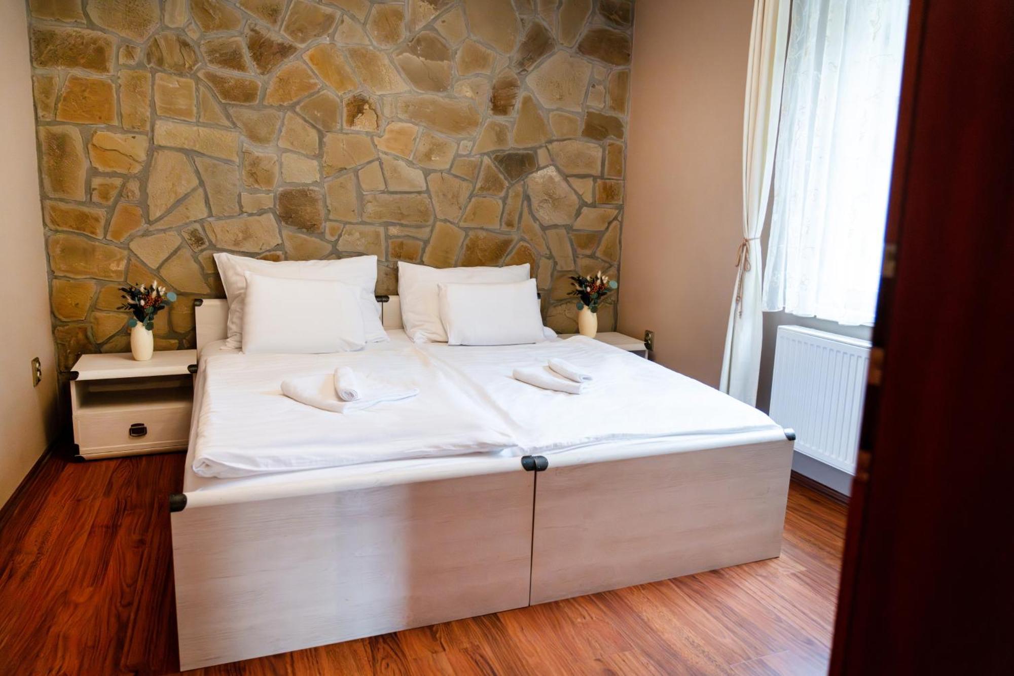 Villa Emausy Luhačovice Dış mekan fotoğraf
